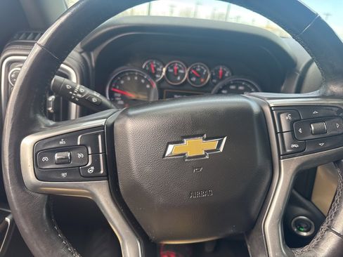 Used 2019 Chevrolet Silverado 1500 LT w/ Texas Edition image 13