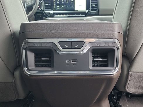 New 2026 GMC Sierra 1500 SLT w/ SLT Premium Package image 47