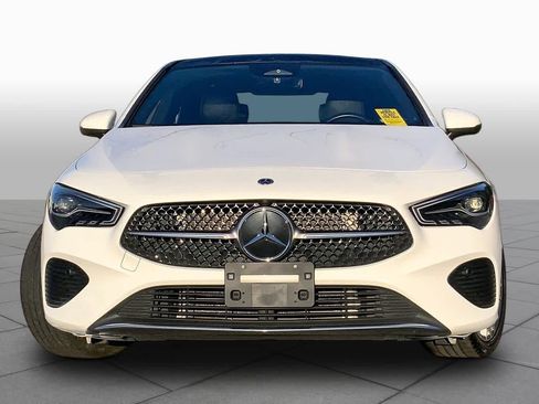 Used 2025 Mercedes-Benz CLA 250 4MATIC image 4