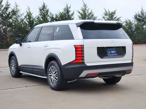 New 2026 Hyundai Palisade SE FWD image 3