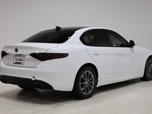Used 2019 Alfa Romeo Giulia AWD w/ Cold Weather Package image 7