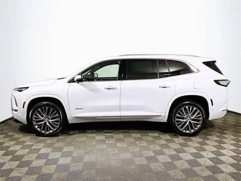 New 2026 Buick Enclave Avenir w/ Super Cruise Package image 5