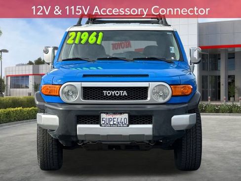 Used 2007 Toyota FJ Cruiser 4WD image 12