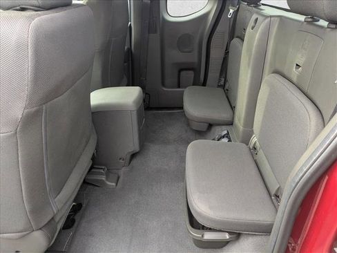 Used 2021 Nissan Frontier S image 17