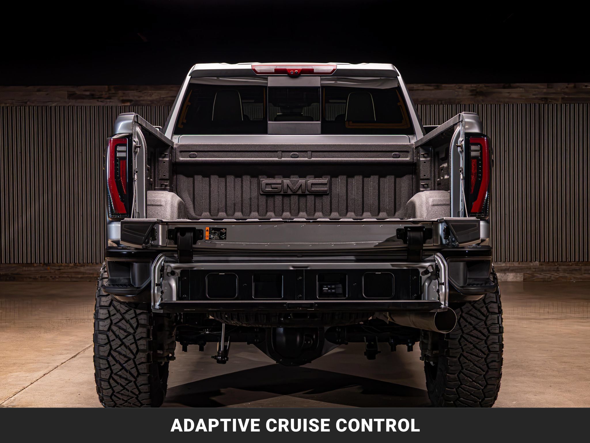 Used 2026 GMC Sierra 2500 AT4X AWD/4WD image 10