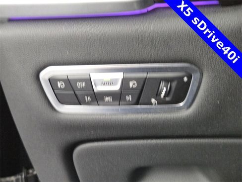 Used 2020 BMW X5 sDrive40i w/ Premium Package image 43