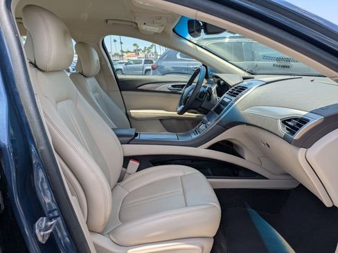 Used 2019 Lincoln MKZ Premiere FWD image 19