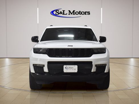 Used 2024 Jeep Grand Cherokee L Limited w/ Luxury Tech Group II AWD/4WD image 2
