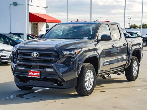 New 2026 Toyota Tacoma SR5 image 3