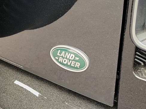 New 2023 Land Rover Defender 110 X image 20