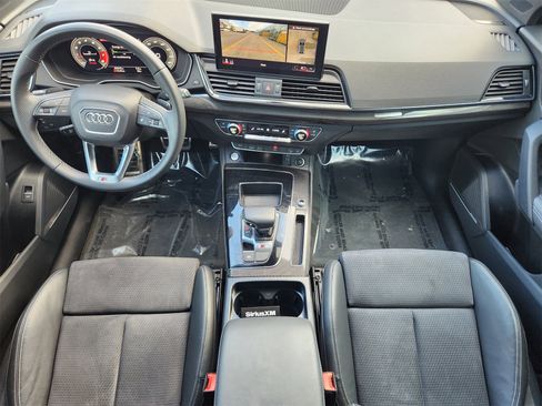Used 2023 Audi SQ5 Premium Plus w/ Premium Plus Package image 4