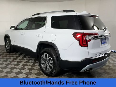 Certified 2023 GMC Acadia SLE w/ Driver Convenience Package FWD image 9