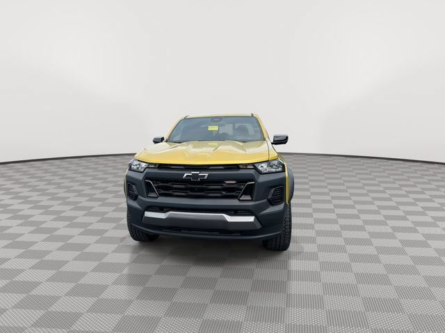 Certified 2024 Chevrolet Colorado Trail Boss w/ Technology Package AWD/4WD image 5
