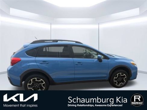 Used 2017 Subaru Crosstrek 2.0i Premium AWD/4WD image 9