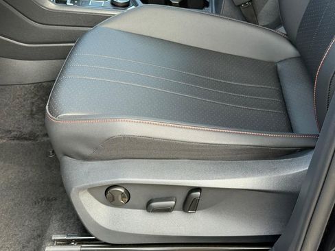 Certified 2024 Volkswagen Tiguan Wolfsburg Edition w/ Panoramic Sunroof Package image 22