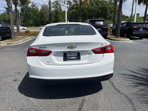 Used 2023 Chevrolet Malibu LT image 9