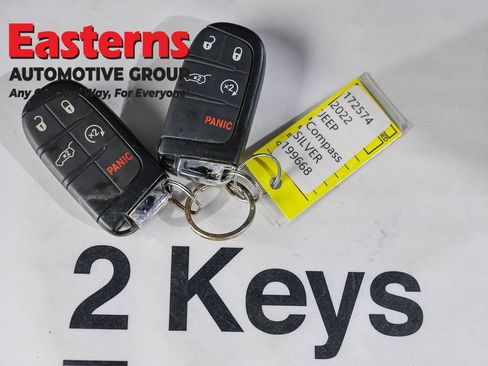 Used 2022 Jeep Compass Trailhawk w/ Trailhawk Elite Group AWD/4WD image 26