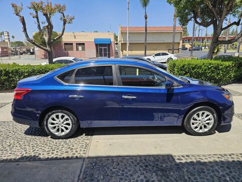 Used 2019 Nissan Sentra SV FWD image 4