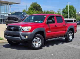 Used 2015 Toyota Tacoma PreRunner w/ Convenience Package RWD video 2