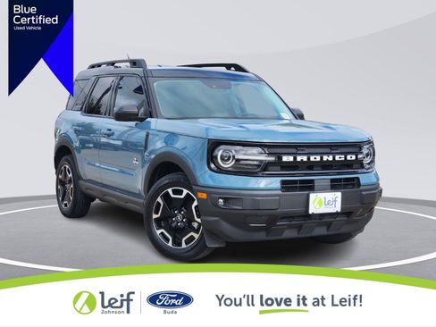 Used 2022 Ford Bronco Sport Outer Banks w/ Tech Package AWD/4WD image 3