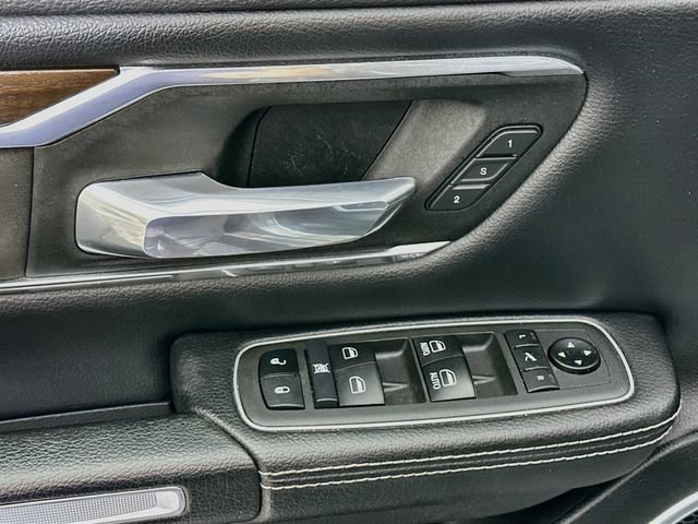 Used 2021 RAM 1500 Laramie w/ Off Road Group AWD/4WD image 22