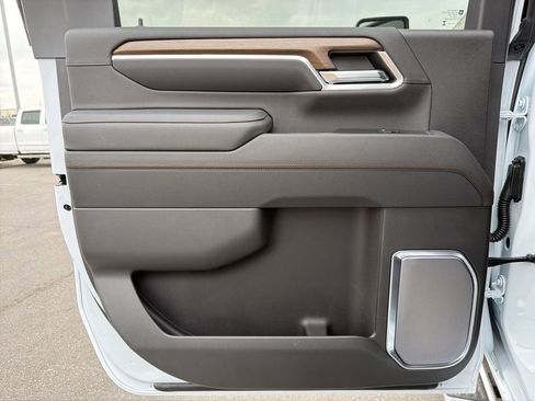 New 2026 Chevrolet Silverado 2500 High Country w/ High Country Premium Package AWD/4WD image 26