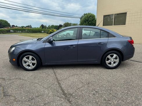 Used 2014 Chevrolet Cruze LT FWD image 5