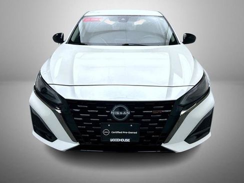 Certified 2023 Nissan Altima 2.5 SR AWD/4WD image 2
