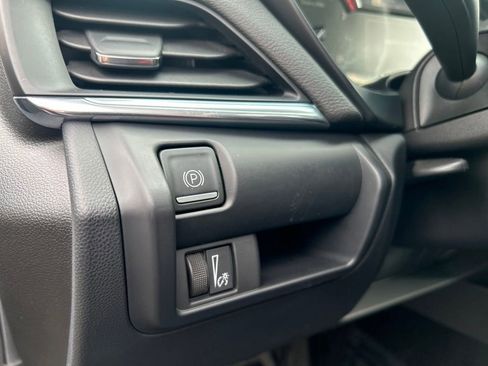 Used 2023 Cadillac CT4 Luxury w/ Sun And Sound Package image 23