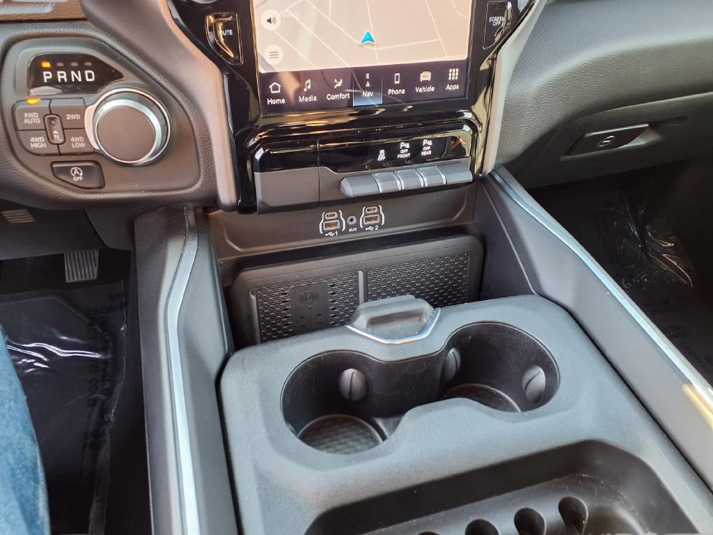 Used 2026 RAM 1500 Big Horn AWD/4WD image 10