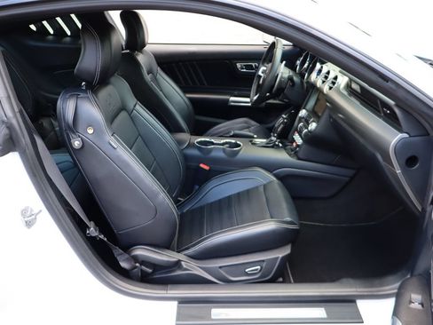 Used 2015 Ford Mustang GT Premium w/ Equipment Group 401A RWD image 40
