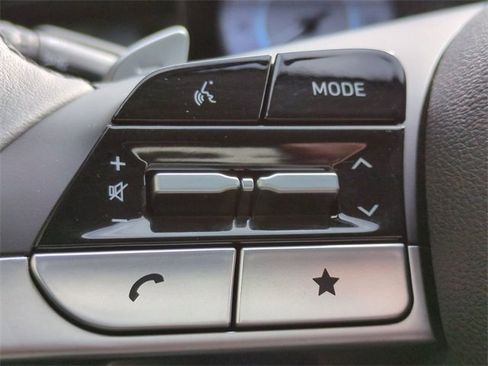 Certified 2023 Hyundai Tucson Limited image 33