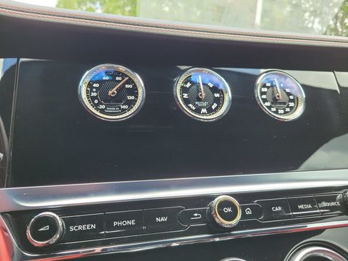 Certified 2022 Bentley Continental GT AWD/4WD image 62