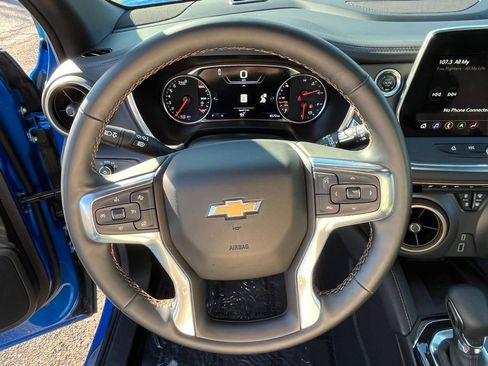 Certified 2025 Chevrolet Blazer Premier w/ Driver Confidence II Package image 13