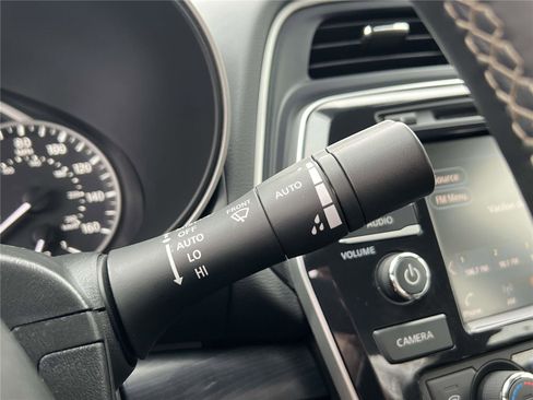 Certified 2023 Nissan Maxima Platinum w/ Sport Mat Group image 32