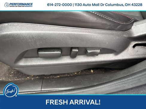 Used 2016 GMC Terrain SLT w/ Open Road Package image 18