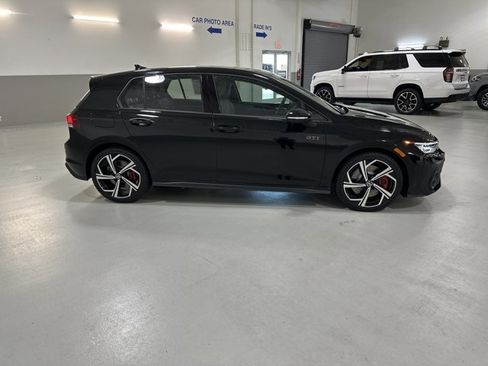 New 2025 Volkswagen GTI SE image 10