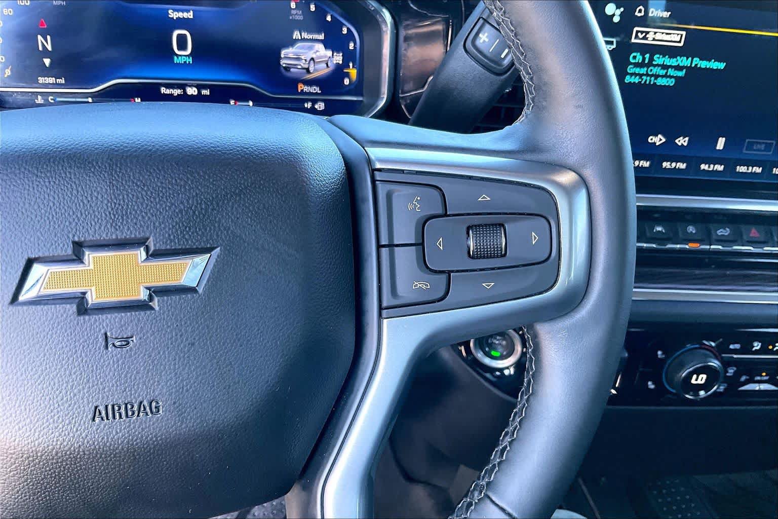 Used 2024 Chevrolet Silverado 1500 LT w/ Leather Package AWD/4WD image 23