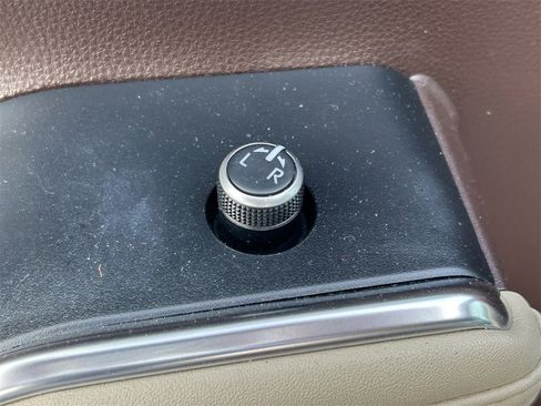 Certified 2022 Toyota Highlander Platinum image 27