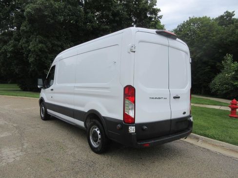 Used 2018 Ford Transit 350 148 Medium Roof RWD image 29