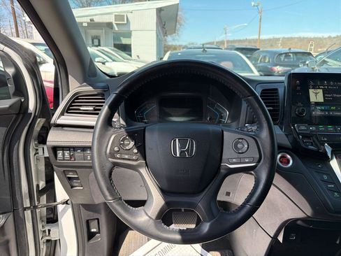 Used 2023 Honda Odyssey EX-L image 24