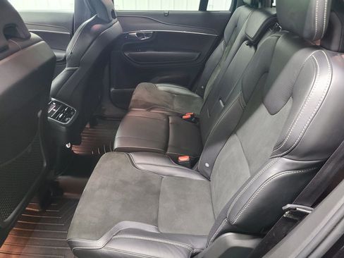 Used 2019 Volvo XC90 T5 R-Design w/ Protection Package AWD/4WD image 37