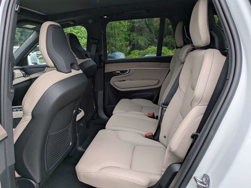 New 2026 Volvo XC90 T8 Core w/ Protection Package Premier AWD/4WD image 16