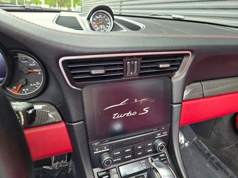 Certified 2019 Porsche 911 Turbo S AWD/4WD image 20