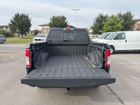 Used 2022 RAM 1500 Big Horn AWD/4WD image 12