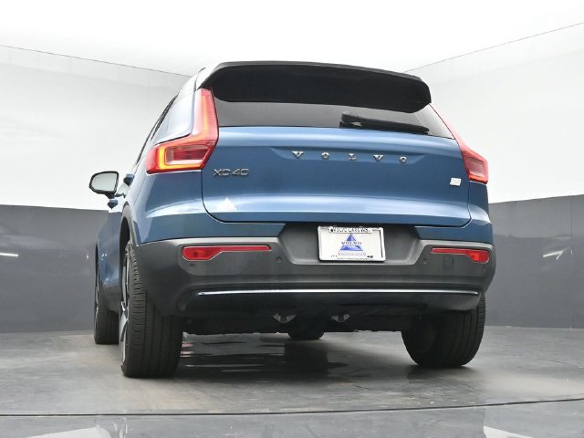 Used 2023 Volvo XC40 Recharge Ultimate AWD/4WD image 15