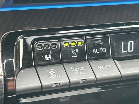 Used 2024 Toyota Prius Limited w/ Limited Premium Package AWD/4WD image 24
