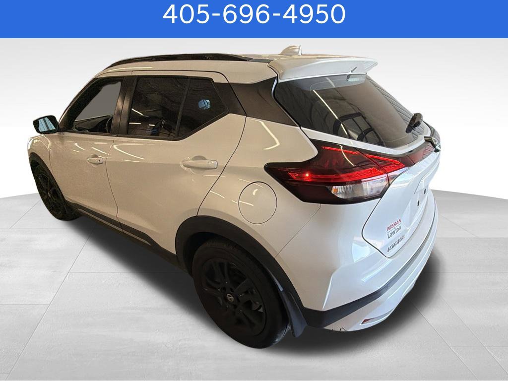 Used 2021 Nissan Kicks SR w/ SR Premium Package FWD image 7