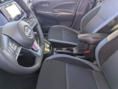 Certified 2025 Nissan Versa SV w/ Trunk Package image 17