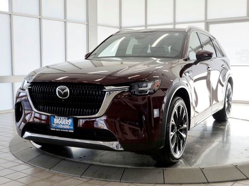 Used 2025 MAZDA CX-90 Plug-In Hybrid w/ Premium Plus image 4